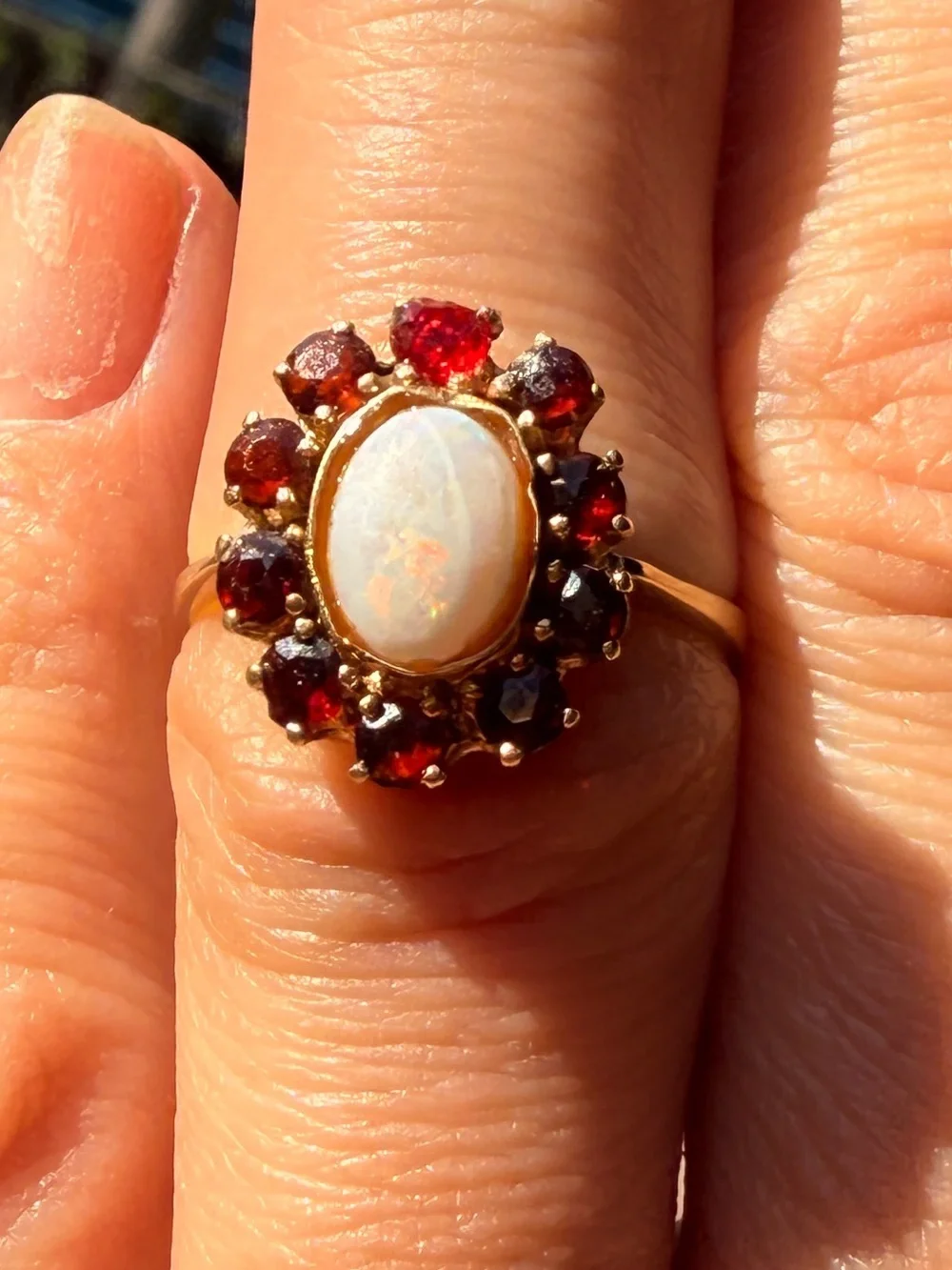 Vintage 14kt Gold Opal & Garnet 